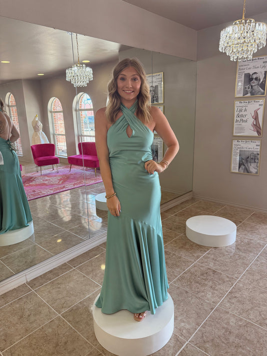 Evelyn Gown